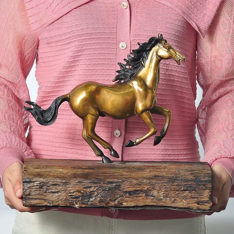 Tượng ngựa để bàn bằng đồng