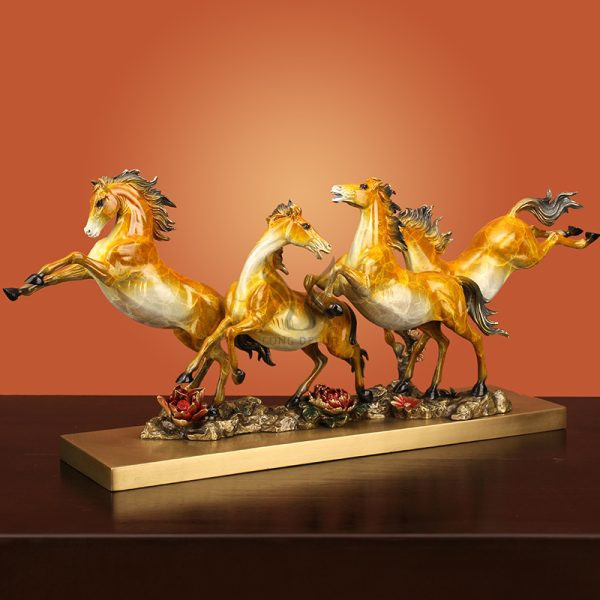 Tượng ngựa hí bằng đồng CD3100