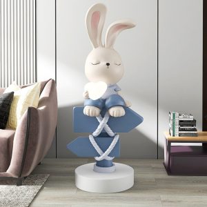 Tượng thỏ trang trí phòng khách sáng tạo